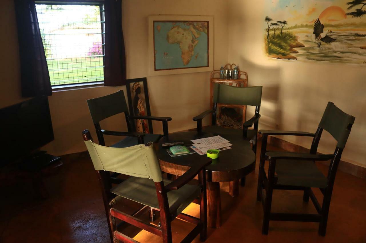 The Haven Hotel Jinja Kültér fotó